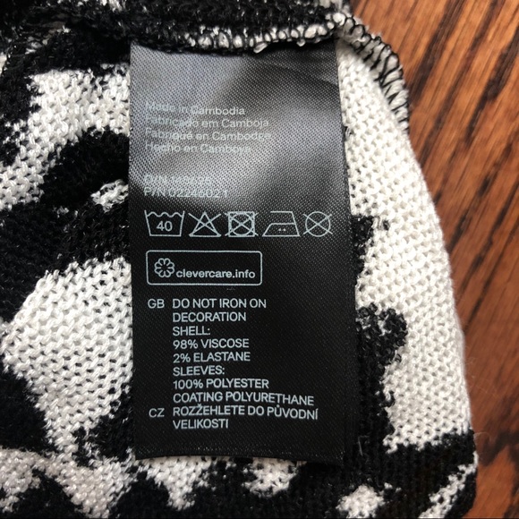 Aztec print top with faux leather arm detail - Picture 3 of 3